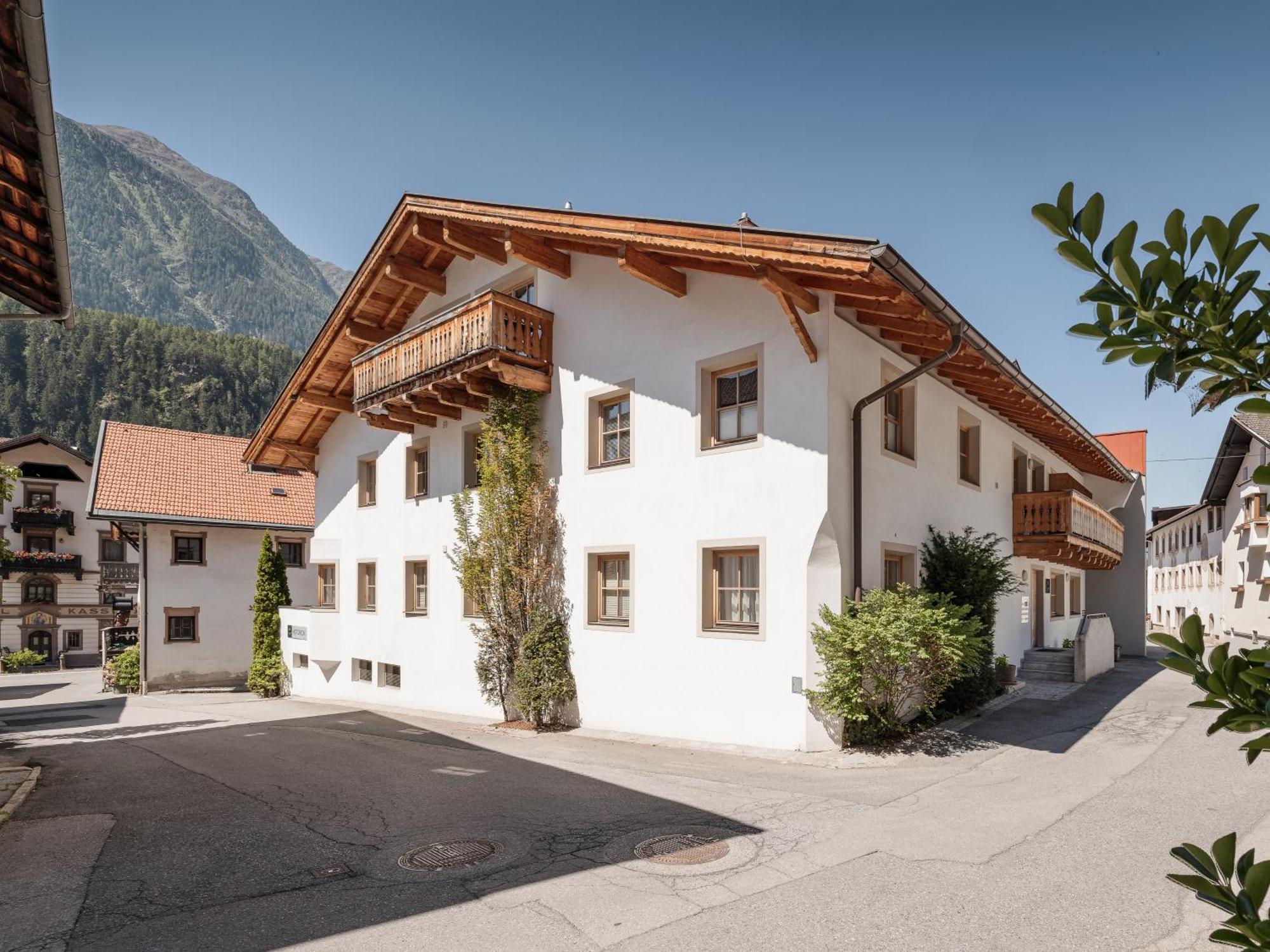 Myalps Historical Apartamento Oetz Exterior foto
